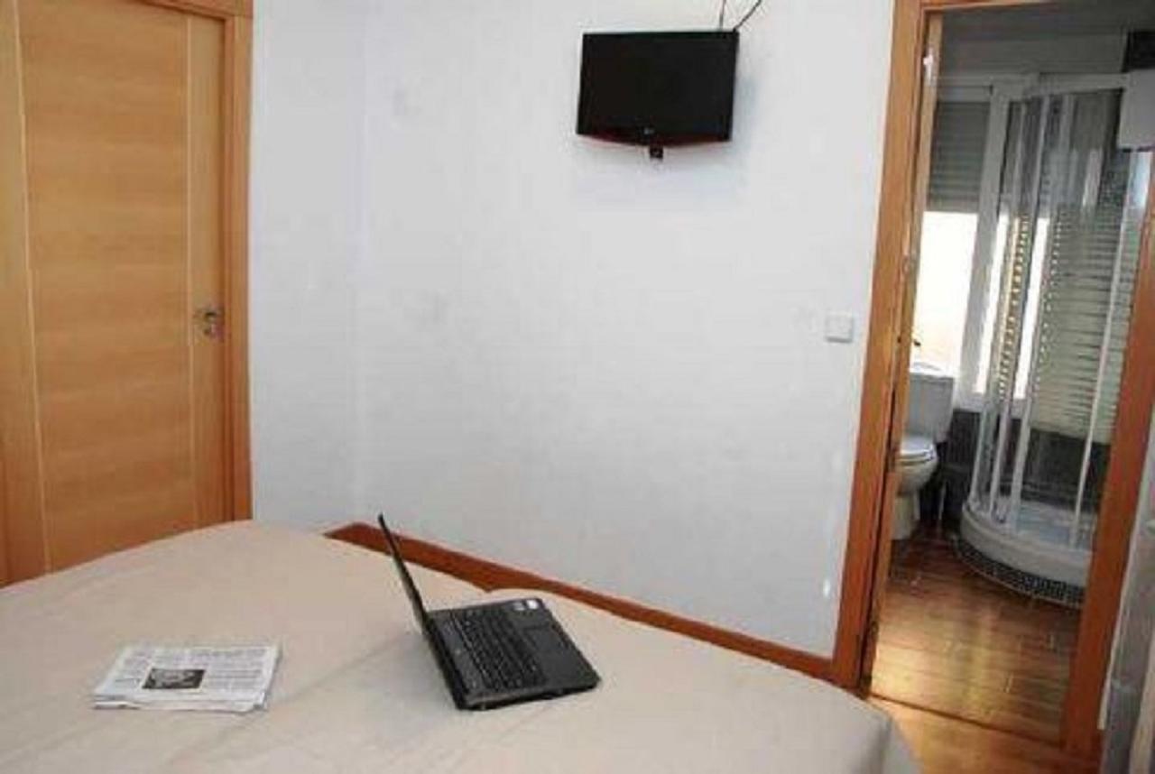 Alba1924 Bed and Breakfast Madrid Exteriör bild