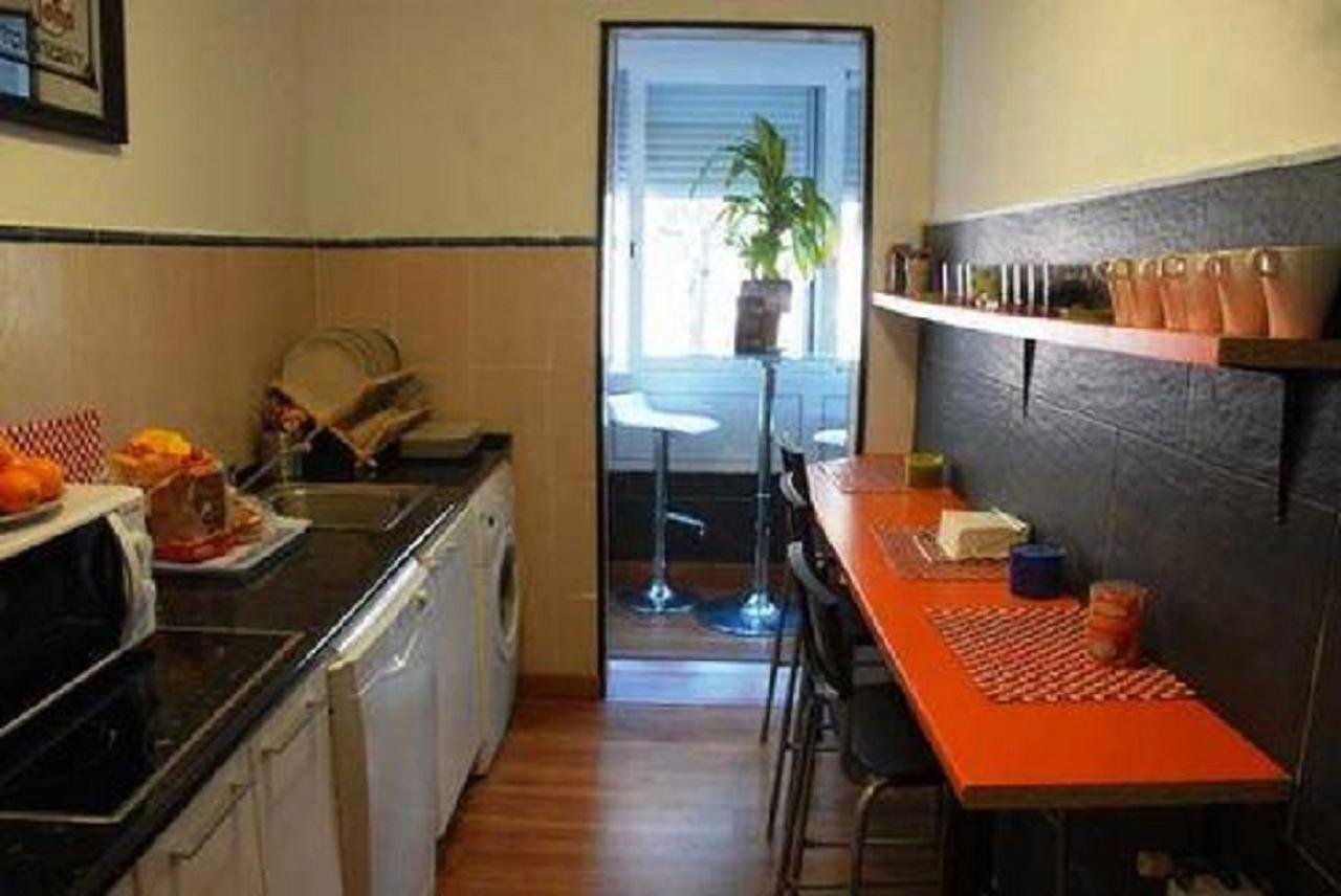 Alba1924 Bed and Breakfast Madrid Exteriör bild