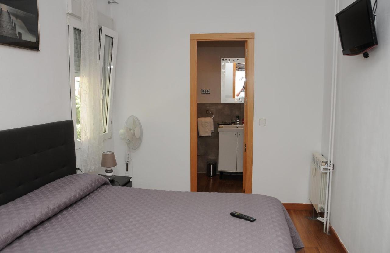 Alba1924 Bed and Breakfast Madrid Exteriör bild
